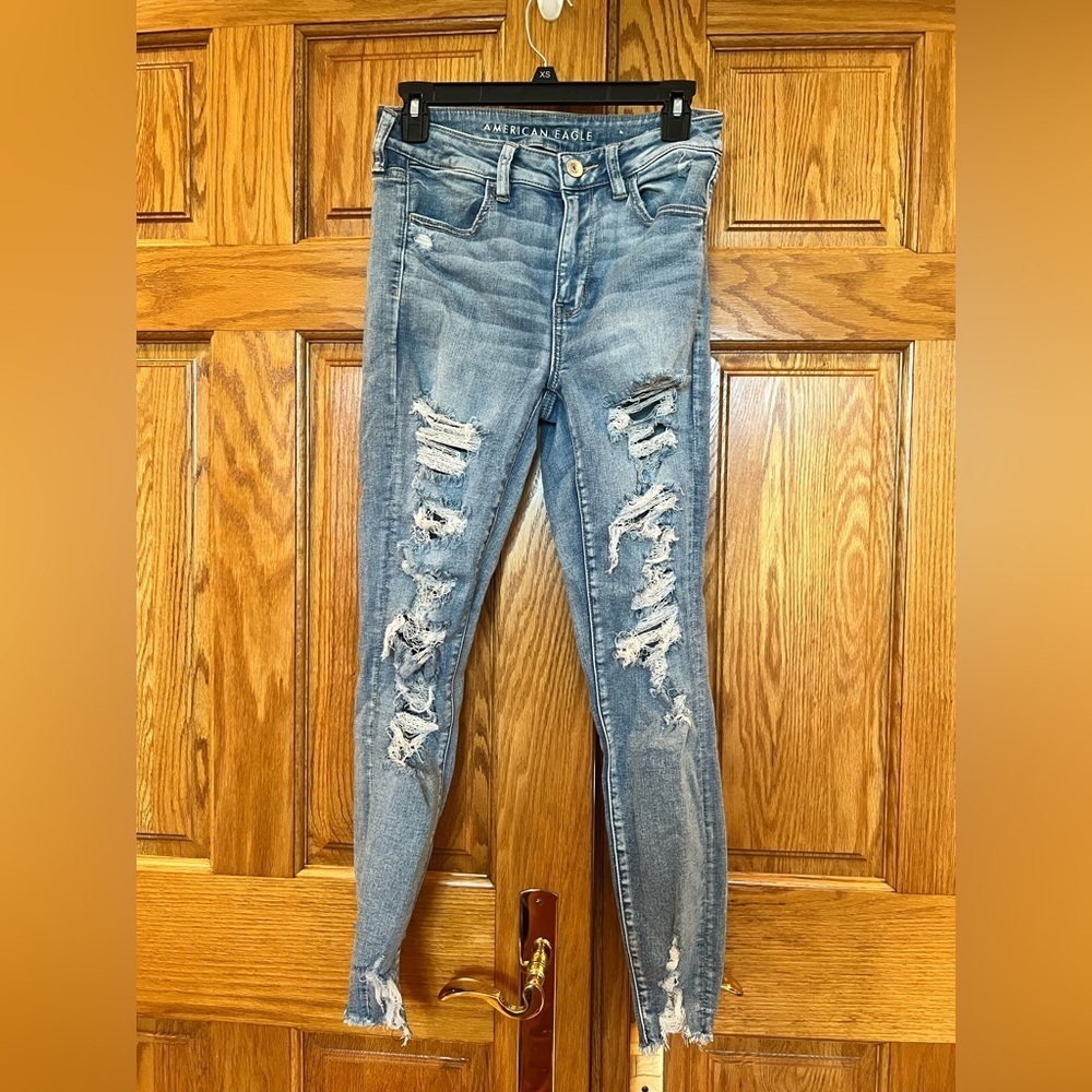 American Eagle - Next Level Stretch Distressed Jeans